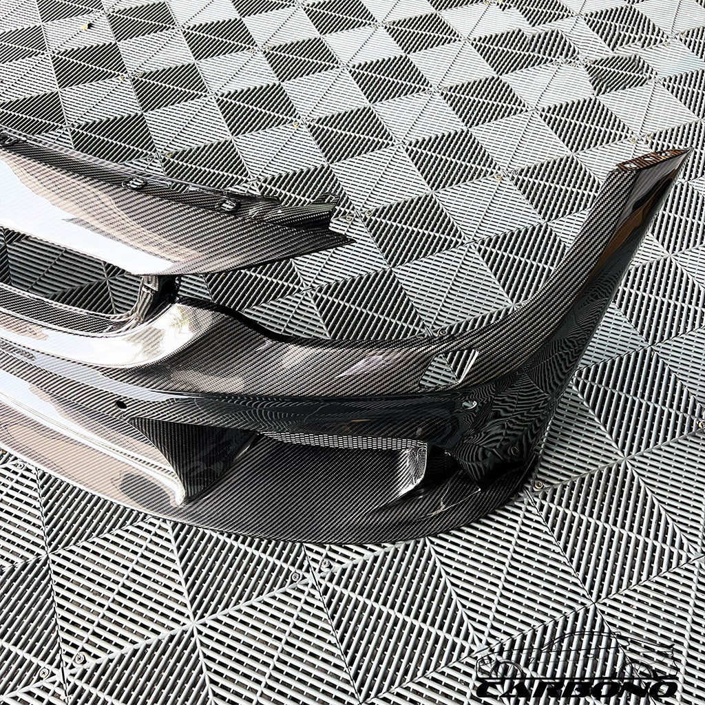 Frontstoßstange in Dry Carbon - BMW M3 F80 M4 F82 F83