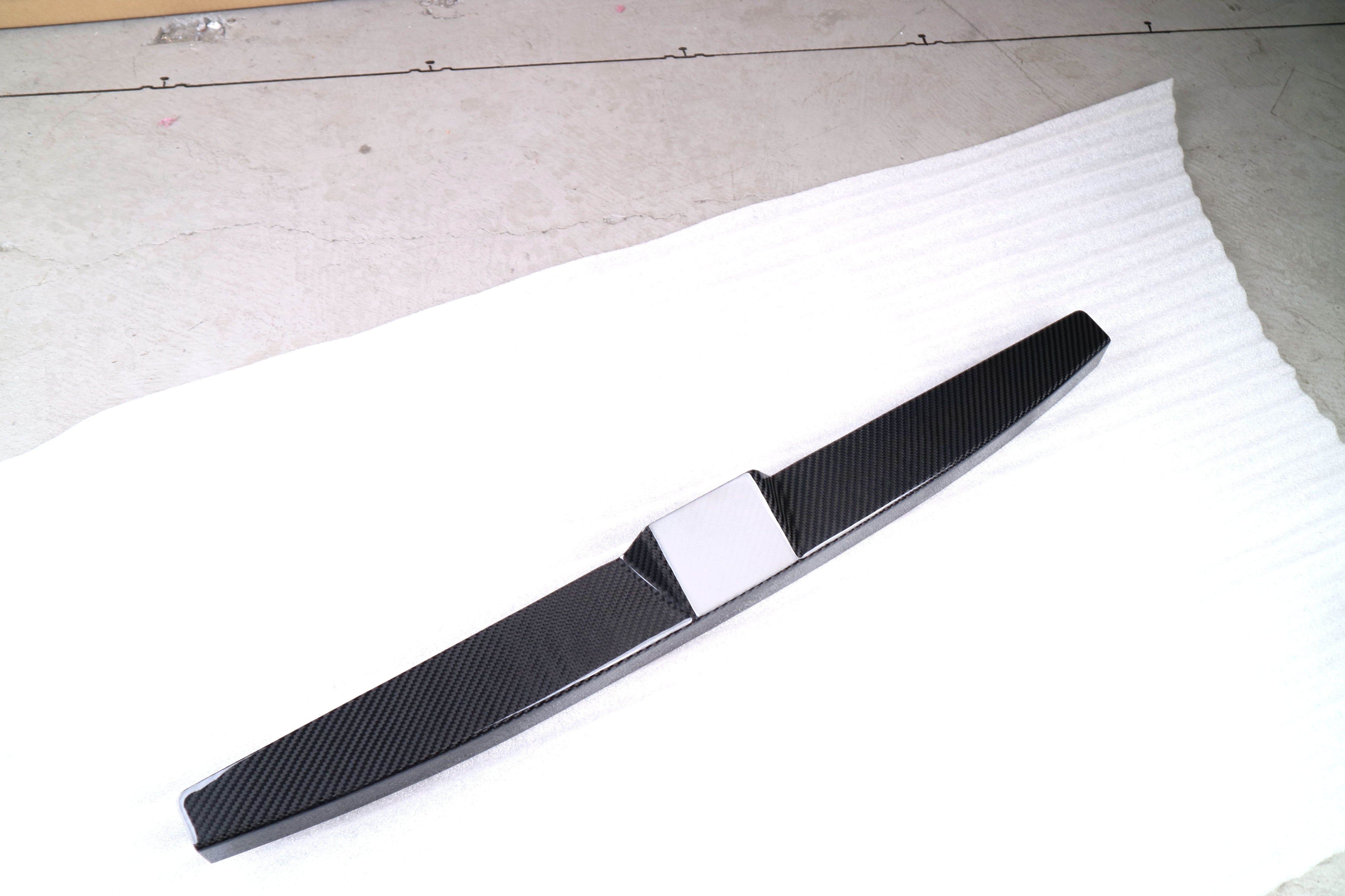 Dry Carbon Frontschürze hintere Grillblende passend für BMW M3 G80 G81 M4 G82 G83