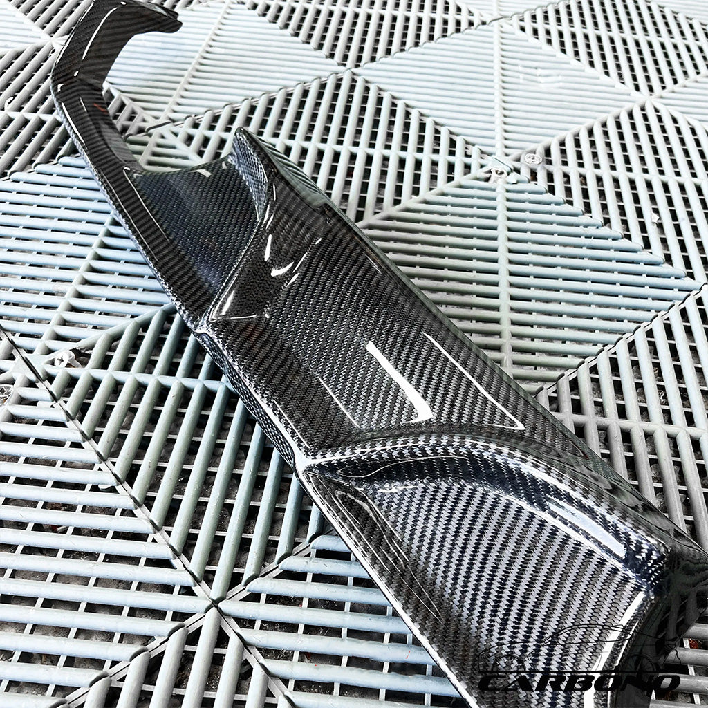 Diffusor V8 Carbon - passend für BMW M3 F80 M4 F82 F83
