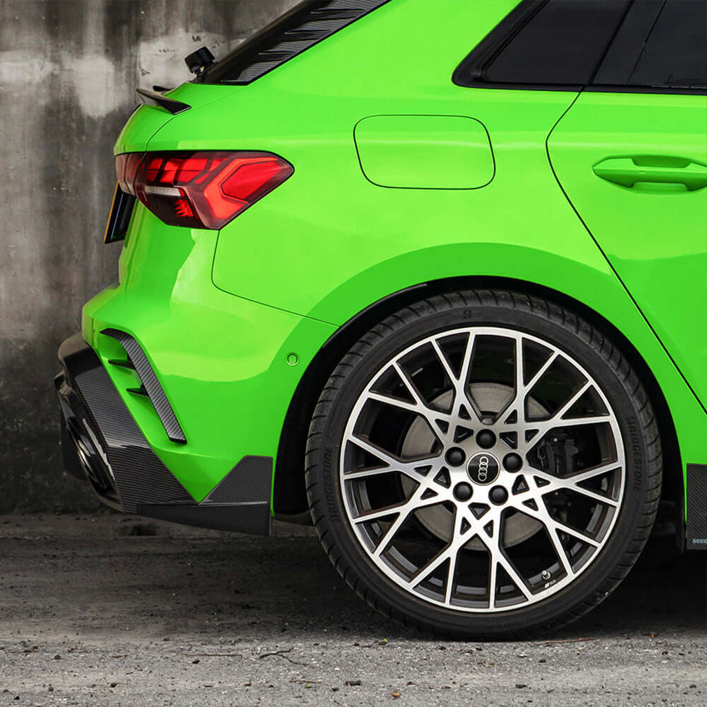 Diffusor EVO-SQ-A 4-teilig aus Dry Carbon - passend für Audi RS3 8Y