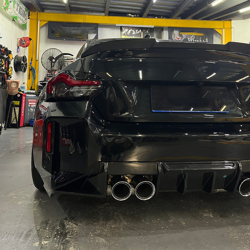 Diffusor EVO-R4 aus Dry Carbon - passend für BMW M2 G87