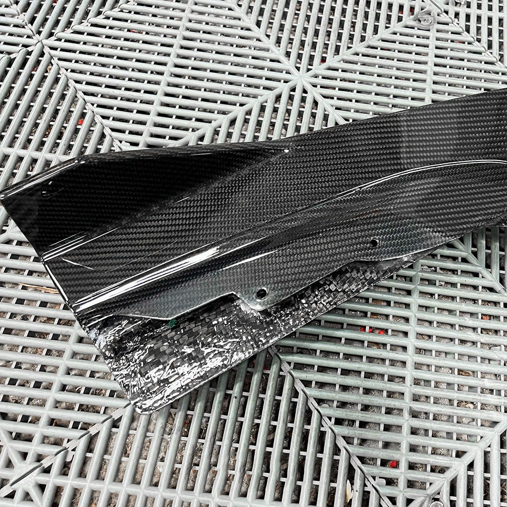 Diffusor EVO-V aus Dry Carbon - passend für BMW M2 G87