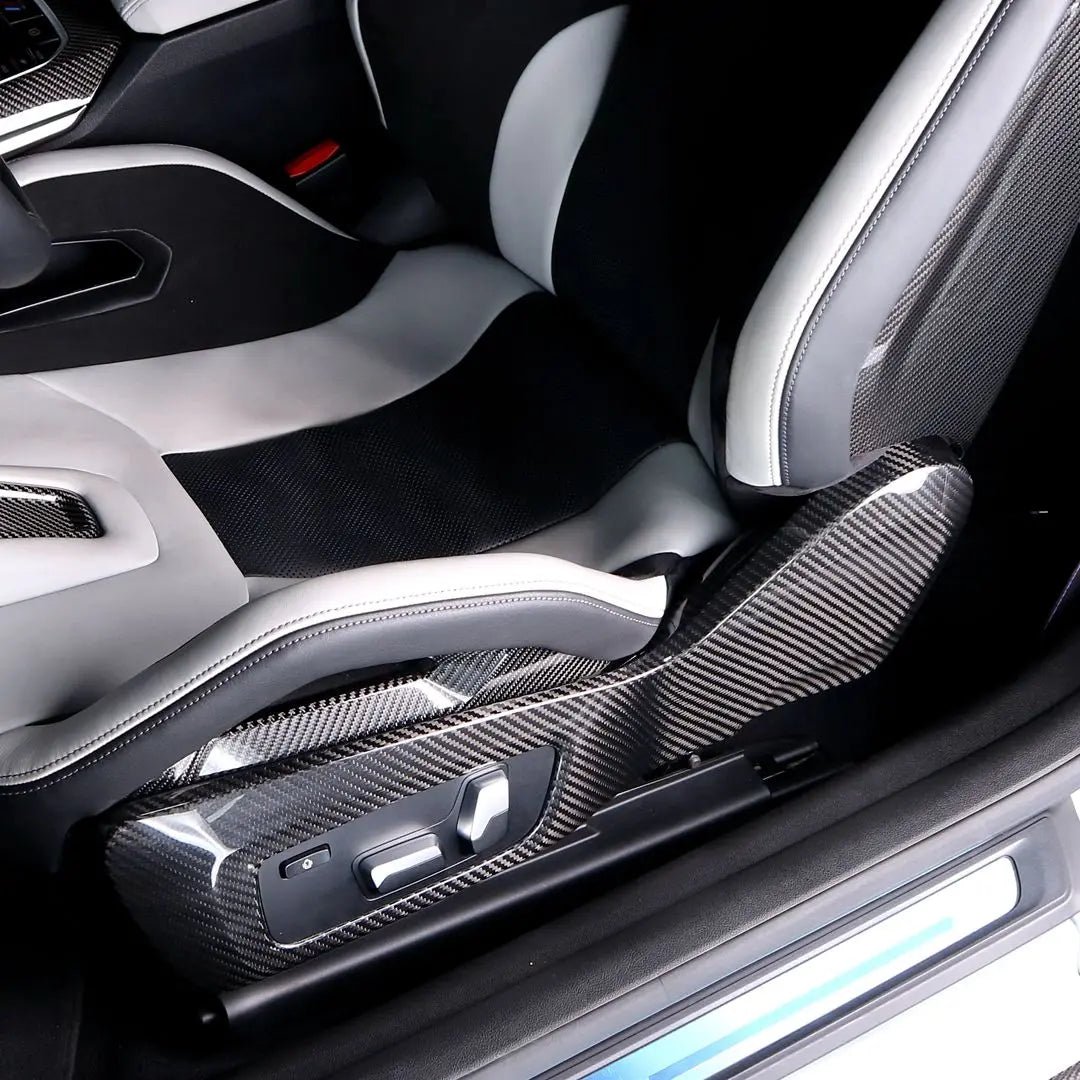 Dry Carbon seat side cover suitable for BMW M2 G87 M3 G80 G81 M4 G82 G83