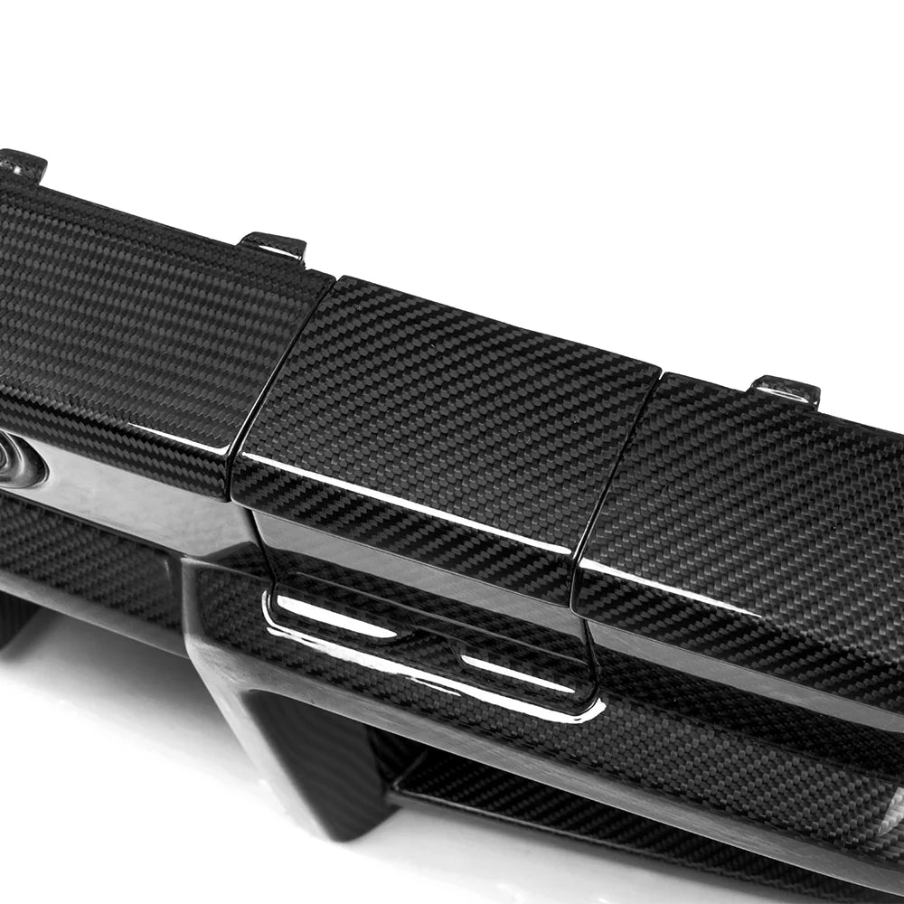 SOOQOO Heckdiffusor Type-A aus Dry Carbon – BMW M5 G90 / G99