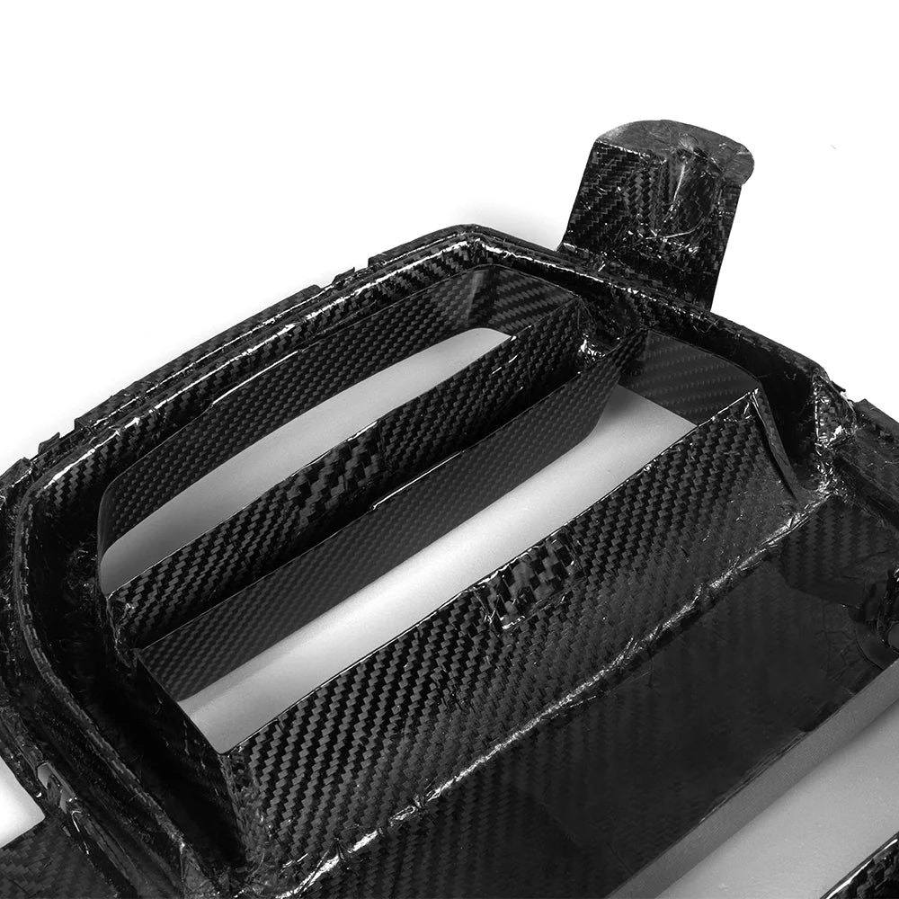 SOOQOO SQ-V Kühlergrill aus Dry Carbon – BMW M3 G80 / G81, M4 G82 / G83