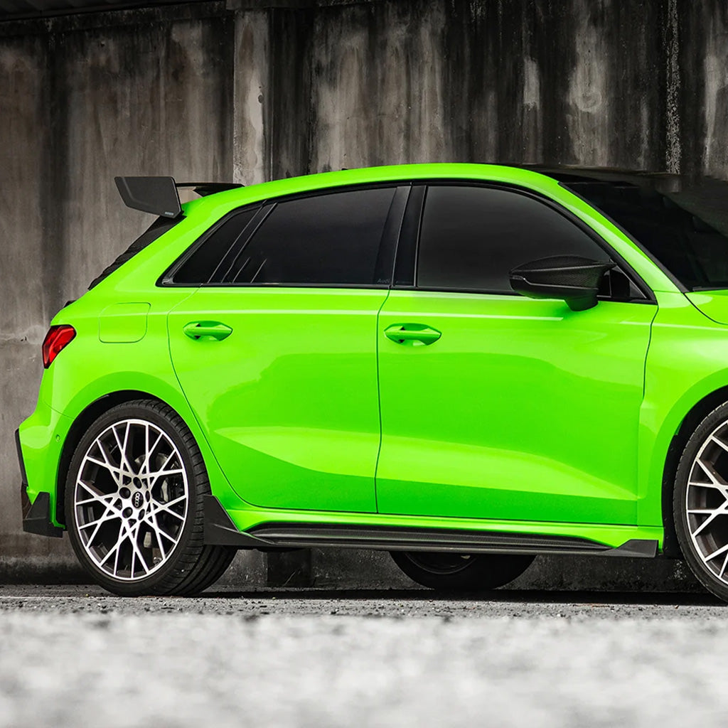 Seitenschweller EVO-SQ-A aus Dry Carbon - passend für Audi RS3 8Y