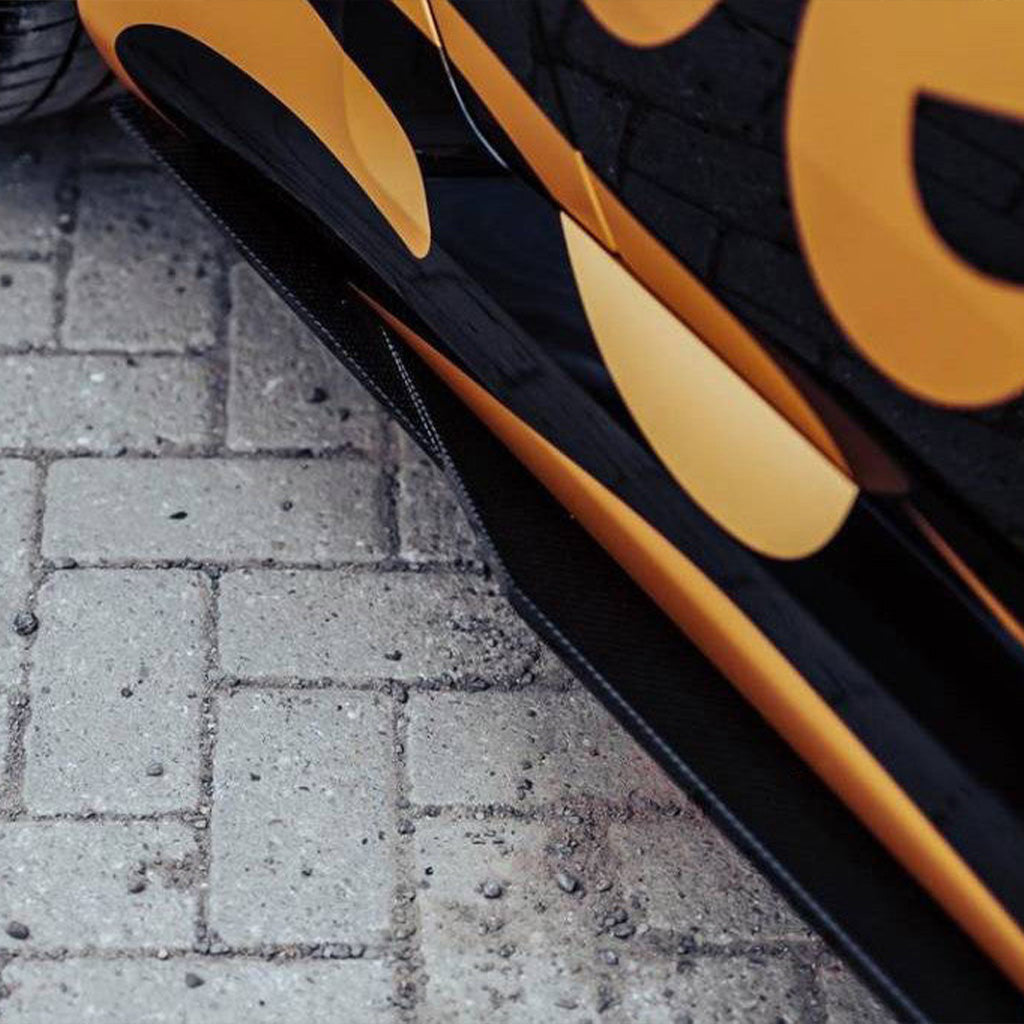 Seitenschweller EVO-R4 aus Dry Carbon - passend für BMW M2 G87