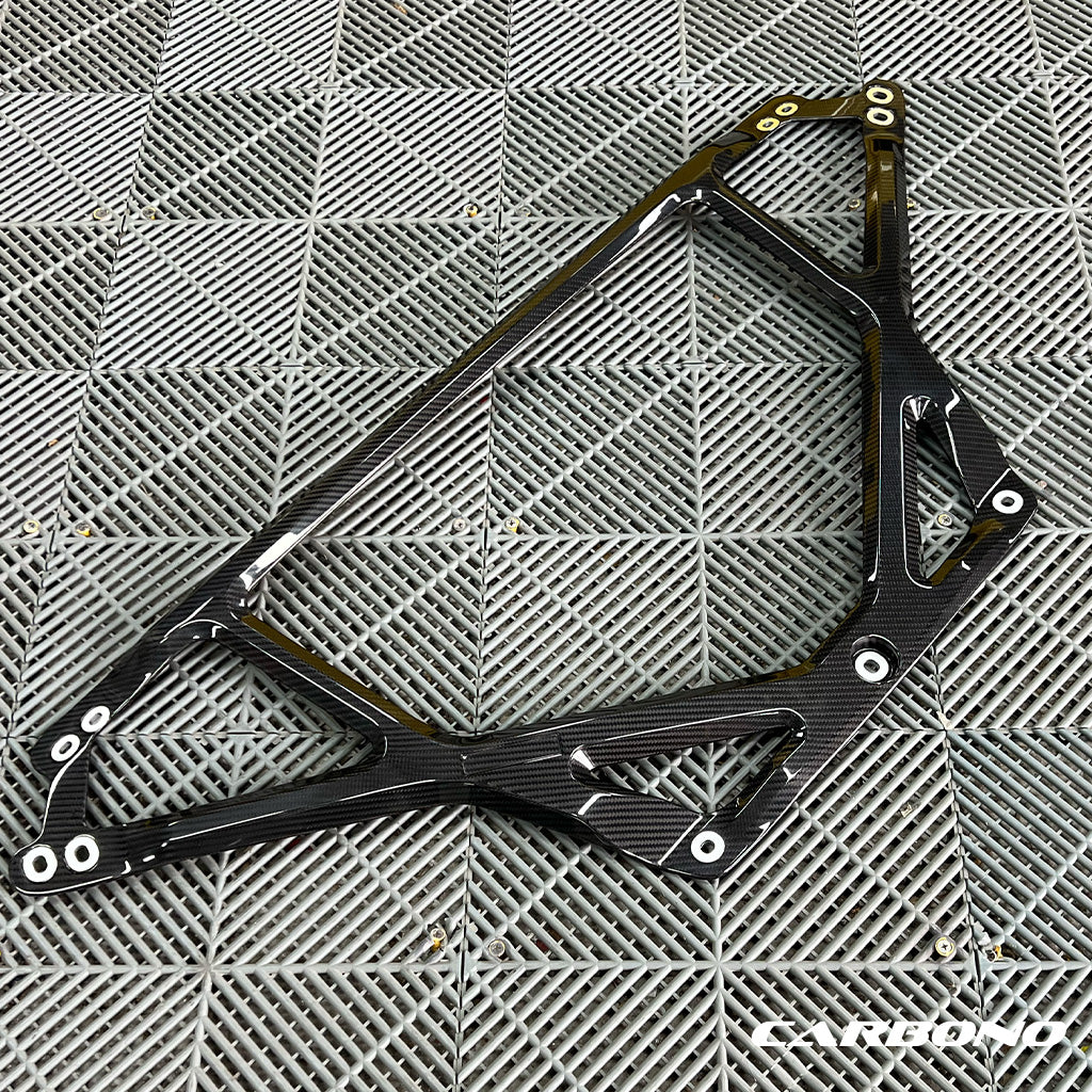 Domstrebe aus Dry Carbon 1-teilig - passend für BMW M2, M3, M4 (G87, G80, G81, G82, G83)