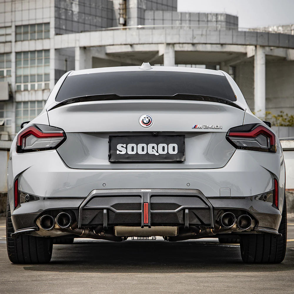 Heckaufsätze Sooqoo aus Dry Carbon - passend für BMW 2er G42 (mit verbautem M-Paket)