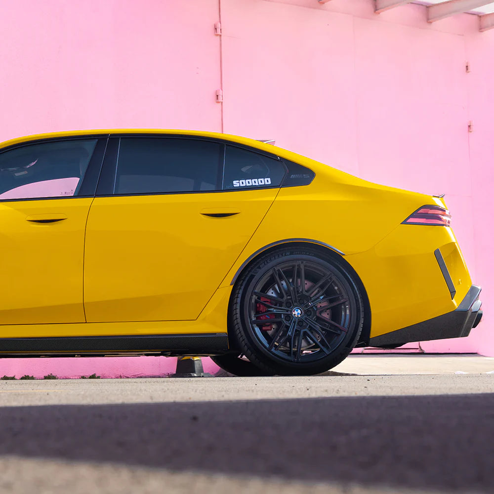SOOQOO Seitenschweller Type-A aus Dry Carbon – BMW M5 G90 / G99