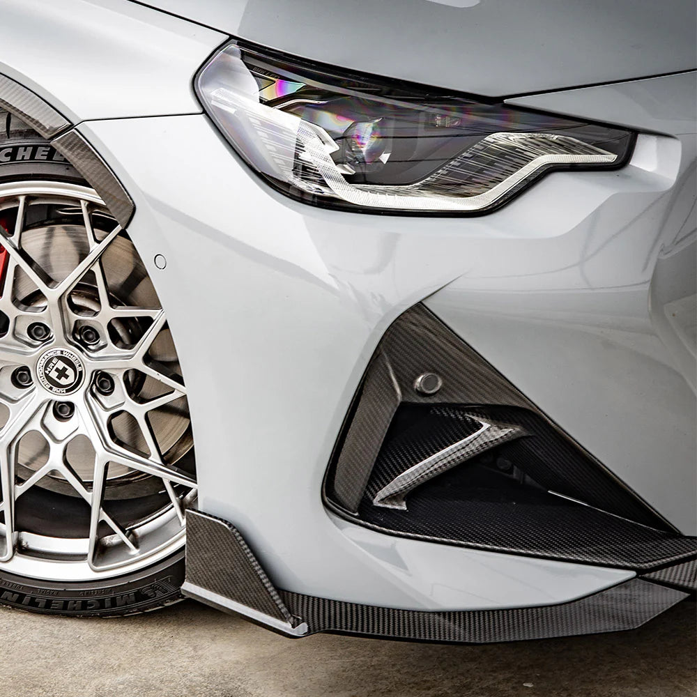 Fronteinlässe Sooqoo aus Dry Carbon - passend für BMW 2er G42