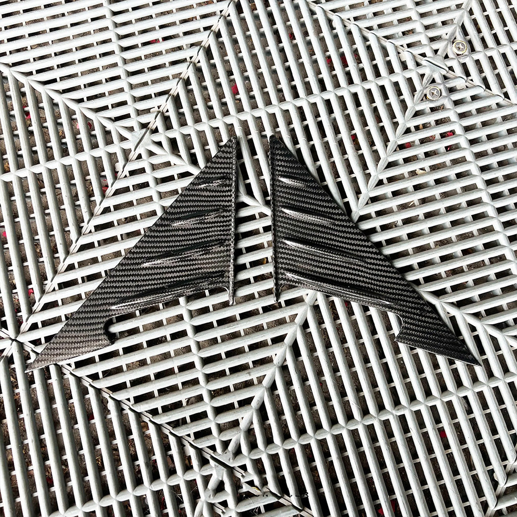 Spiegeldreieck aus Dry Carbon - passend für BMW M2 G87, M3 G80 G81, M4 G82